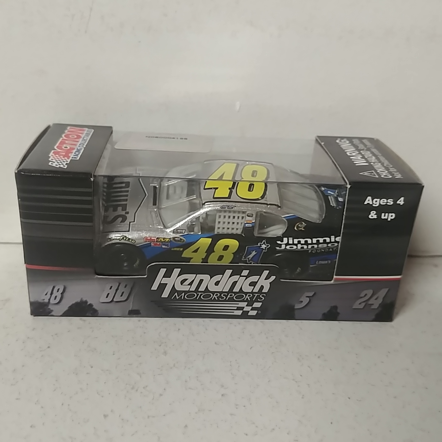 Jimmie Johnson Th Lowes Foundation Pitstop Series Impala