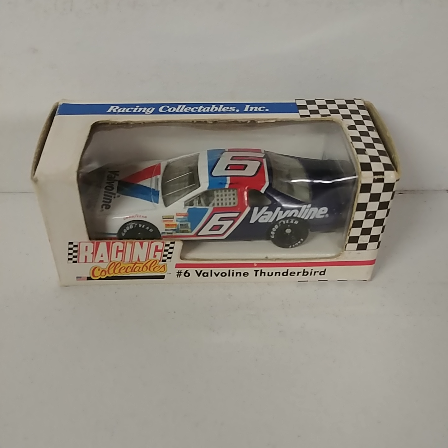 ..1992 Mark Martin 1/64th Valvoline car