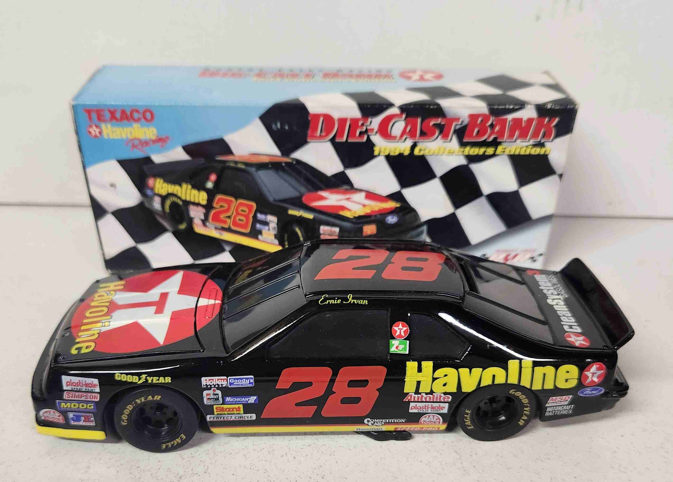 1994 Ernie Irvan 1/24th Texaco b/w bank Thunderbird