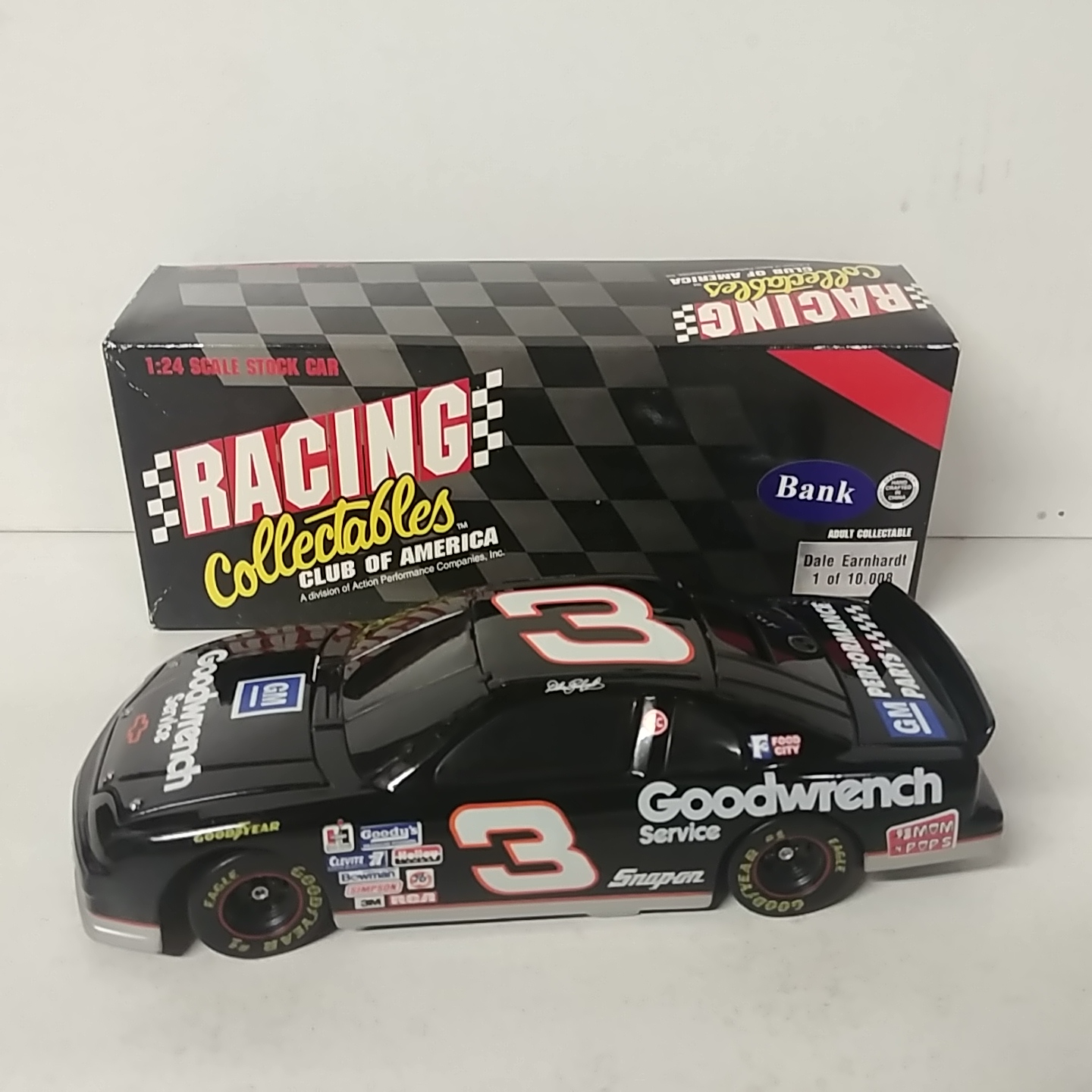 1995 Dale Earnhardt 1/24th Goodwrench b/w bank Monte Carlo