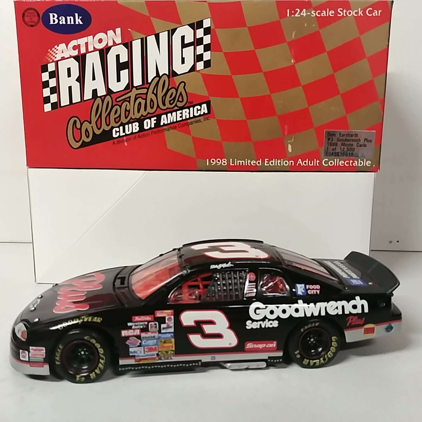 1998 Dale Earnhardt 1/24th Goodwrench Plus c/w bank Monte Carlo