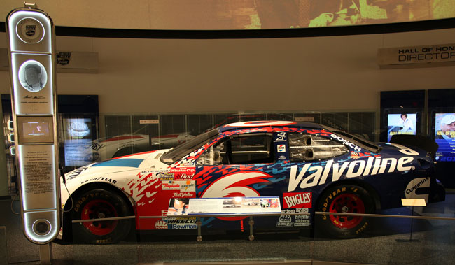 1998 Mark Martin 1/24th Valvoline "Hall of Fame" car