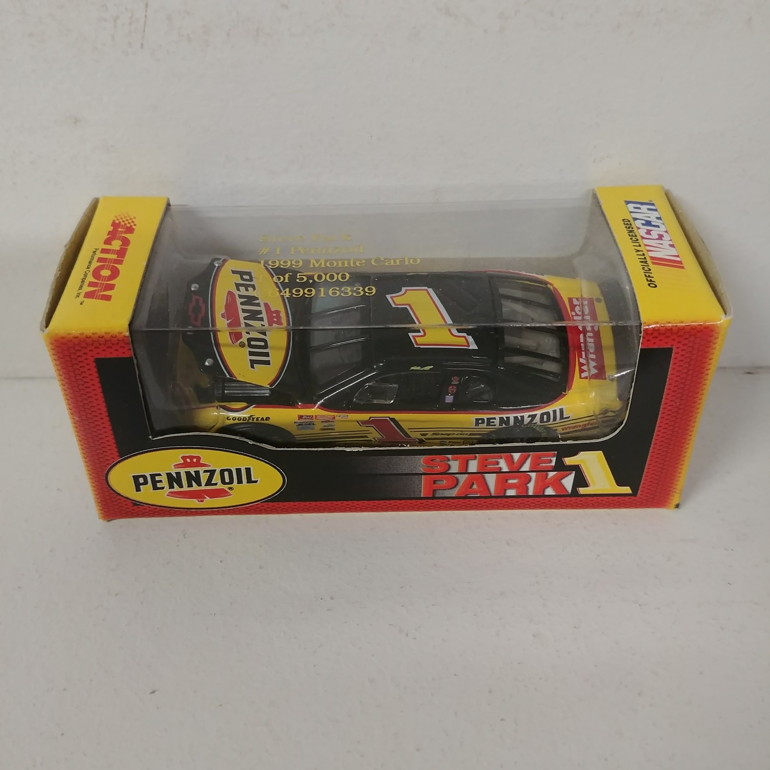 1999 Steve Park 1/64th Pennzoil RCCA hood open Monte Carlo