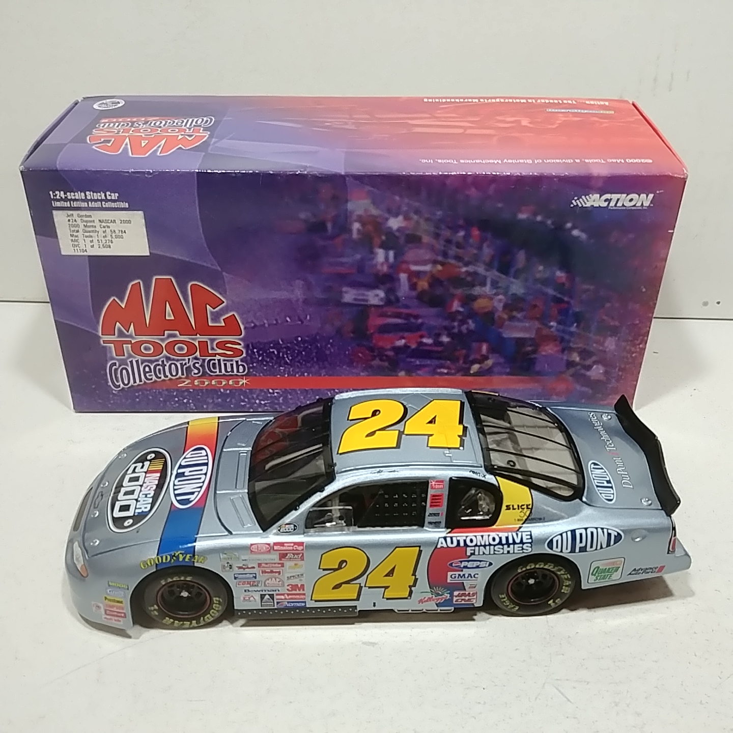 2000 Jeff Gordon 1/24th Dupont "NASCAR 2000"" Mac Tools Version" Monte Carlo