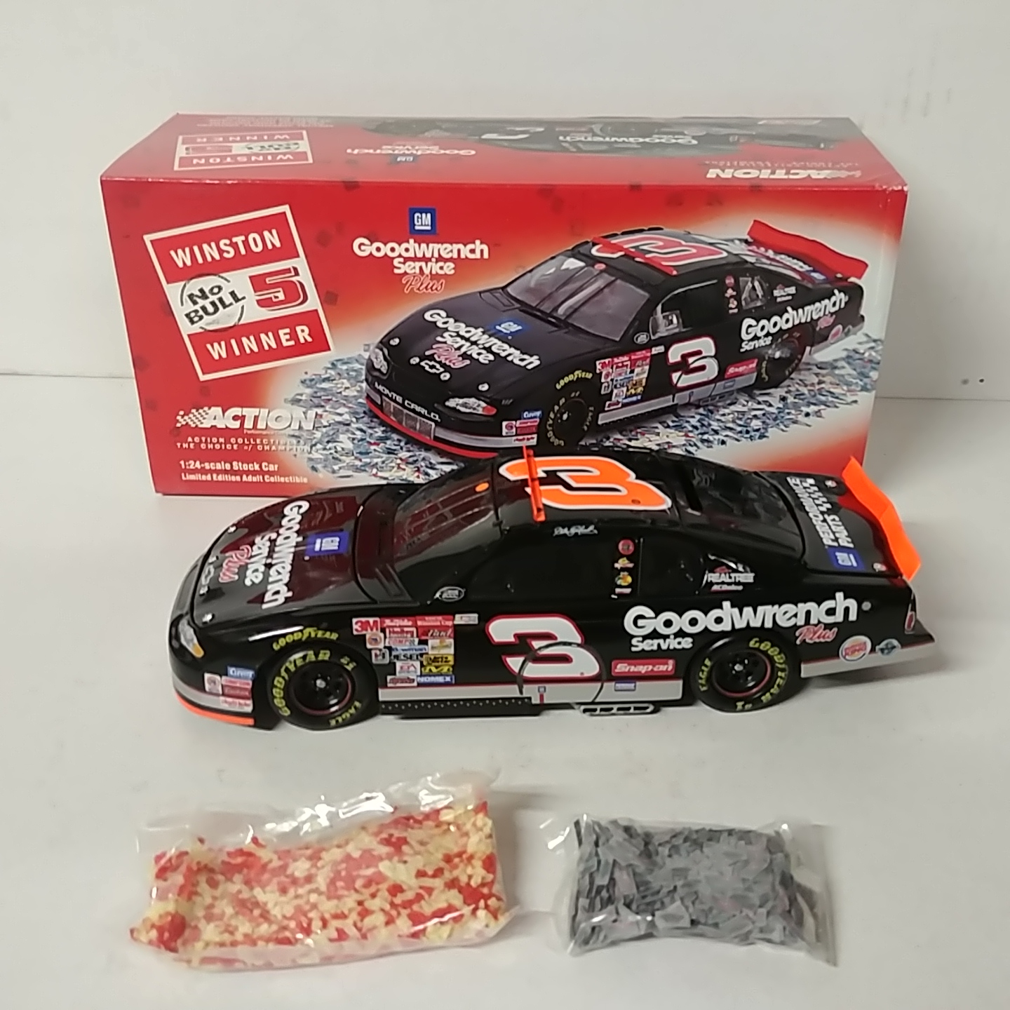 2000 Dale Earnhardt 1/24th Goodwrench "76th Win" b/w/b Monte Carlo