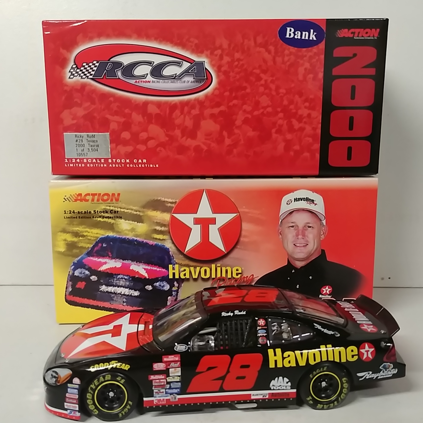 2000 Ricky Rudd 1/24th Texaco  c/w bank