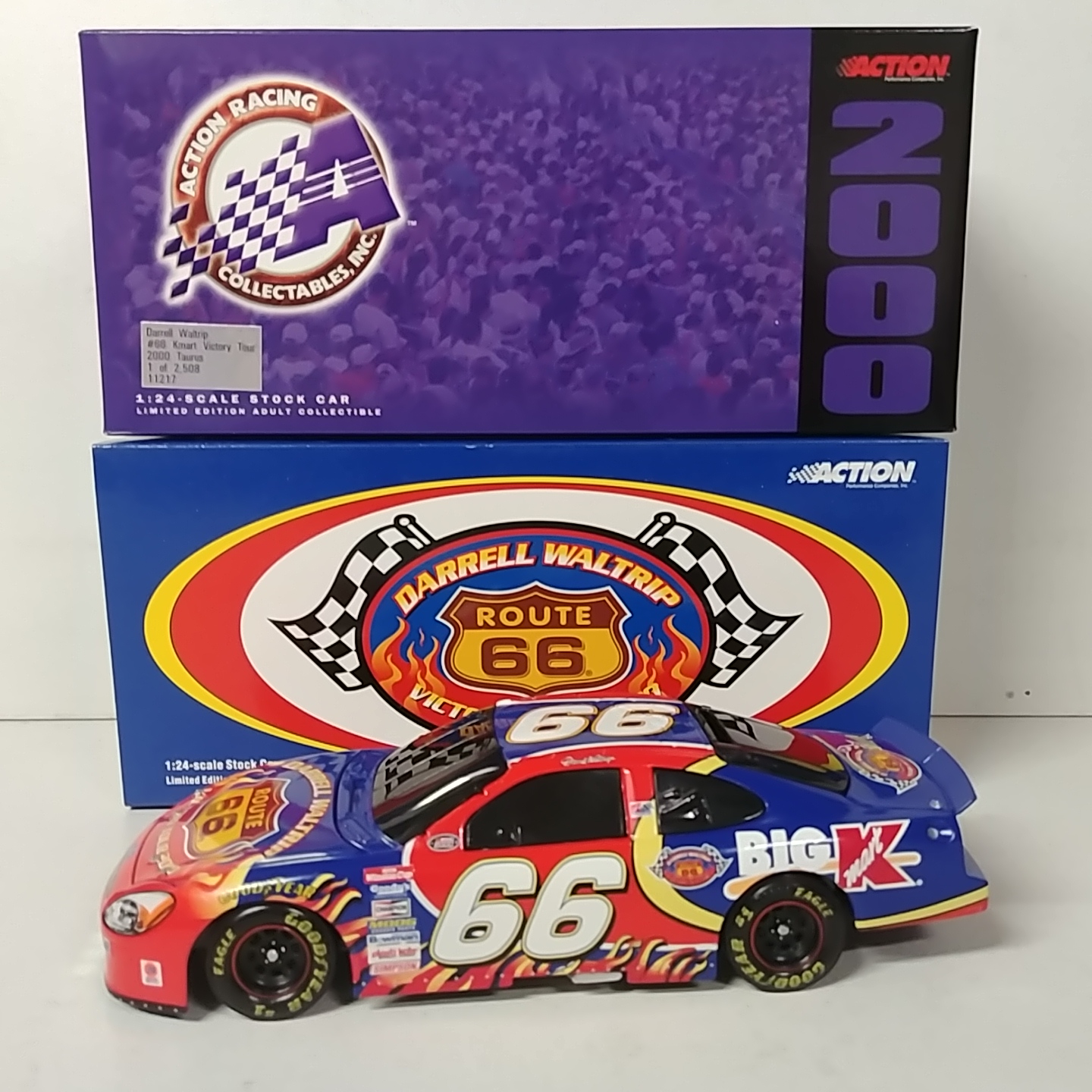 2000 Darrell Waltrip 1/24th Big Kmart "Victory Tour" b/w bank Taurus