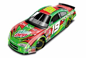 2001 Casey Atwood 1/24th Mountain Dew b/w bank car