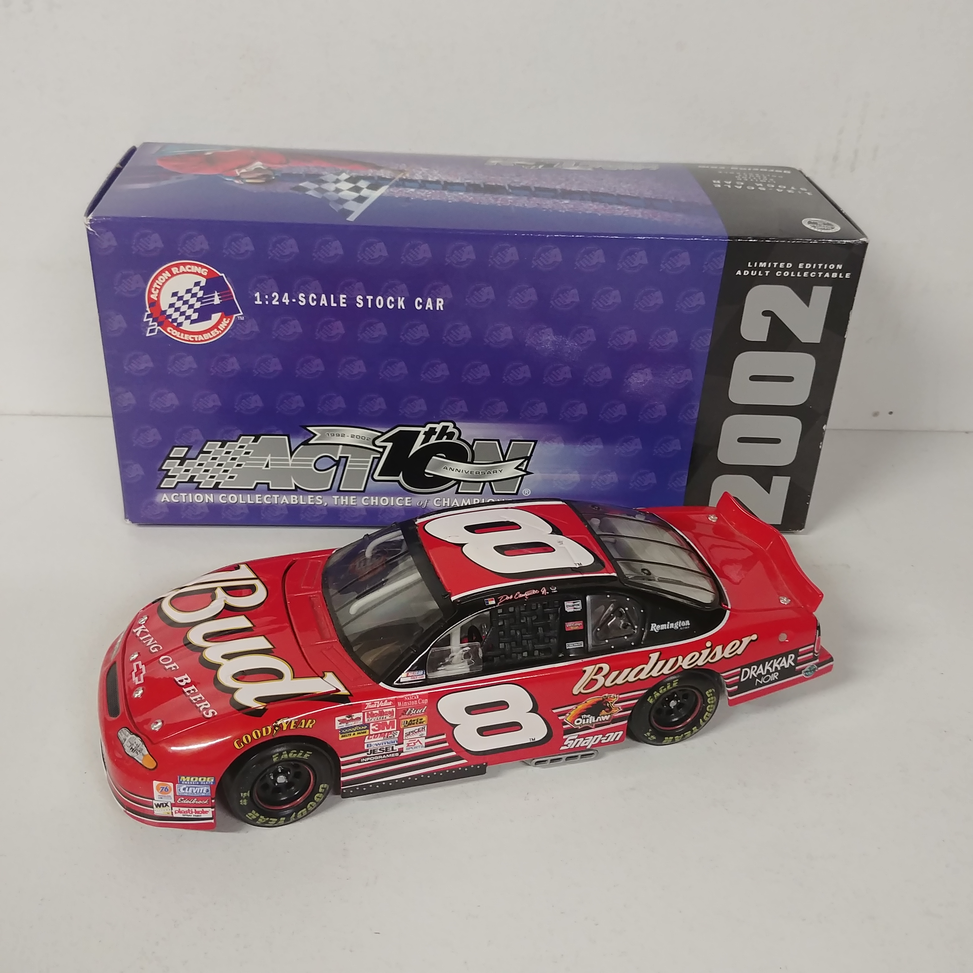 ..2002 Dale Earnhardt Jr 1/24th Budweiser c/w car