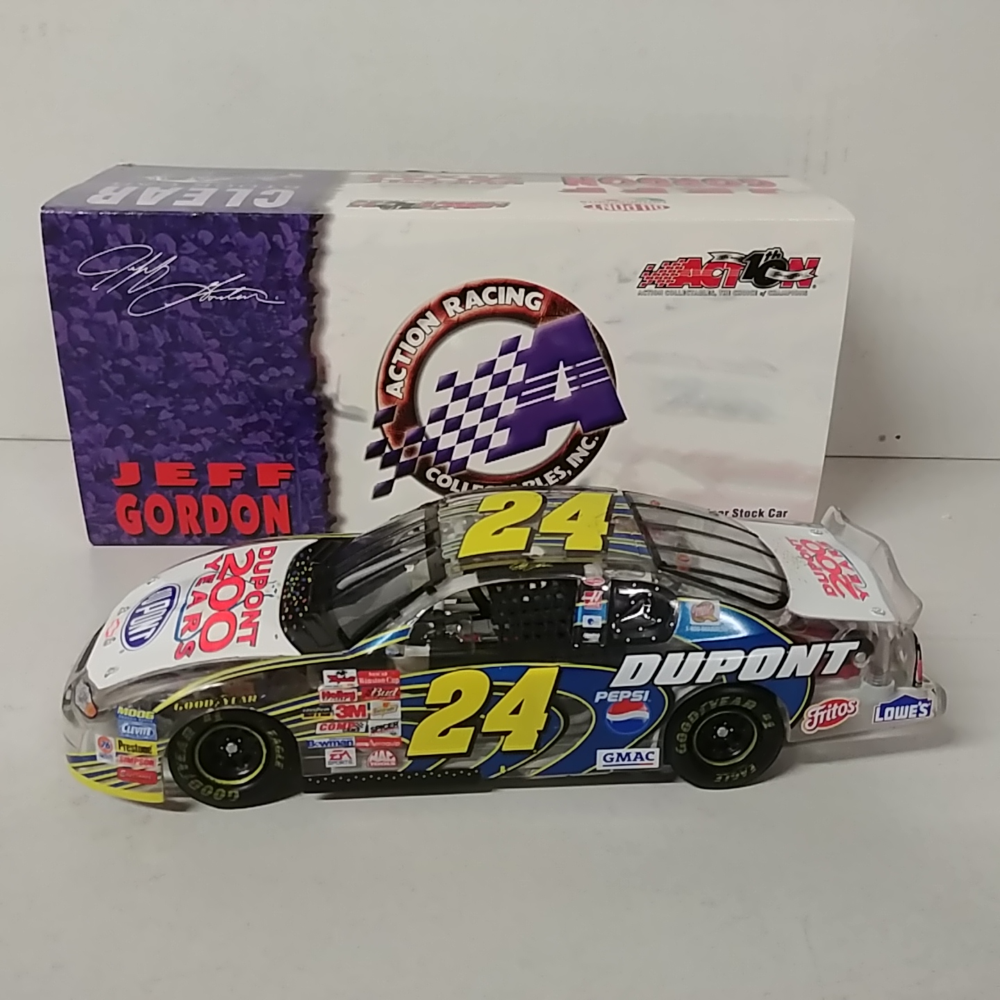 2002 Jeff Gordon 1/24th DuPont "200th Anniversary" clear car Monte Carlo