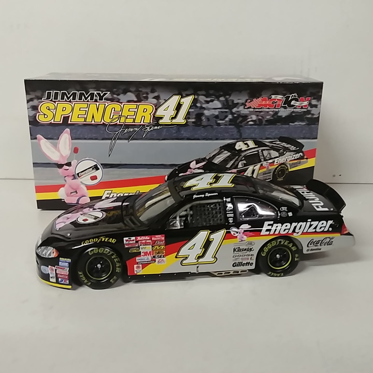 2002 Jimmy Spencer 1/24th Energizer c/w car