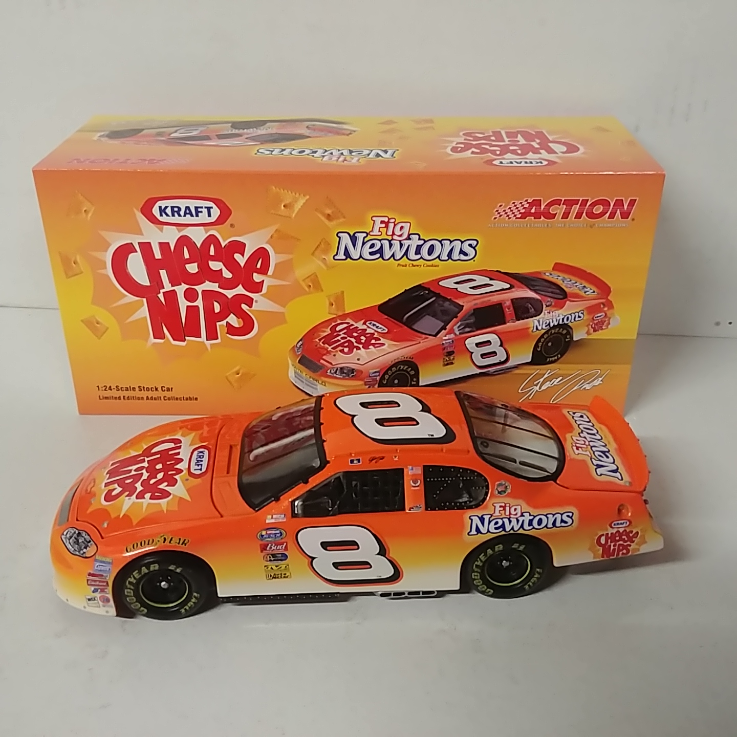 2003 Steve Park 1/24th Kraft Cheese Nips "Busch Series" c/w car