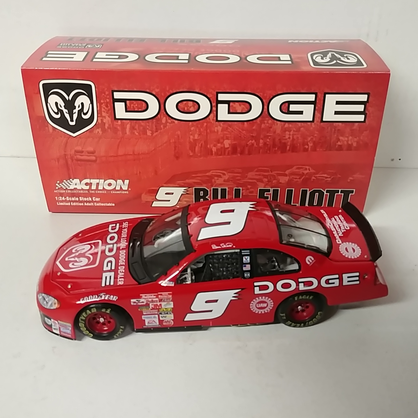 2003 Bill Elliott 1/24th Dodge Dealers c/w Intrepid R/T