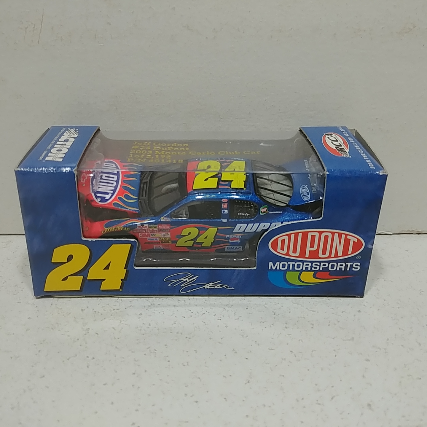 2003 Jeff Gordon 1/64th DuPont RCCA hood open Monte Carlo