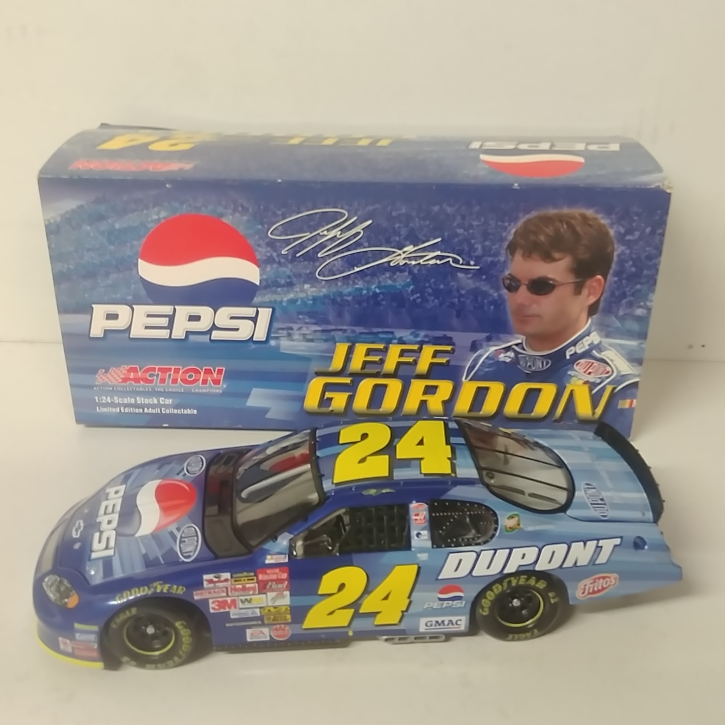 2003 Jeff Gordon 1/24th Pepsi "Talladega" Monte Carlo