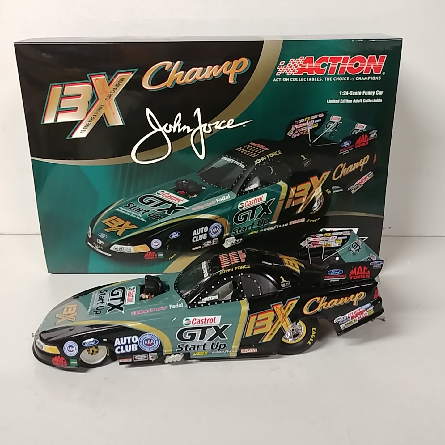 ..2005 John Force 1/24th Castrol GTX 