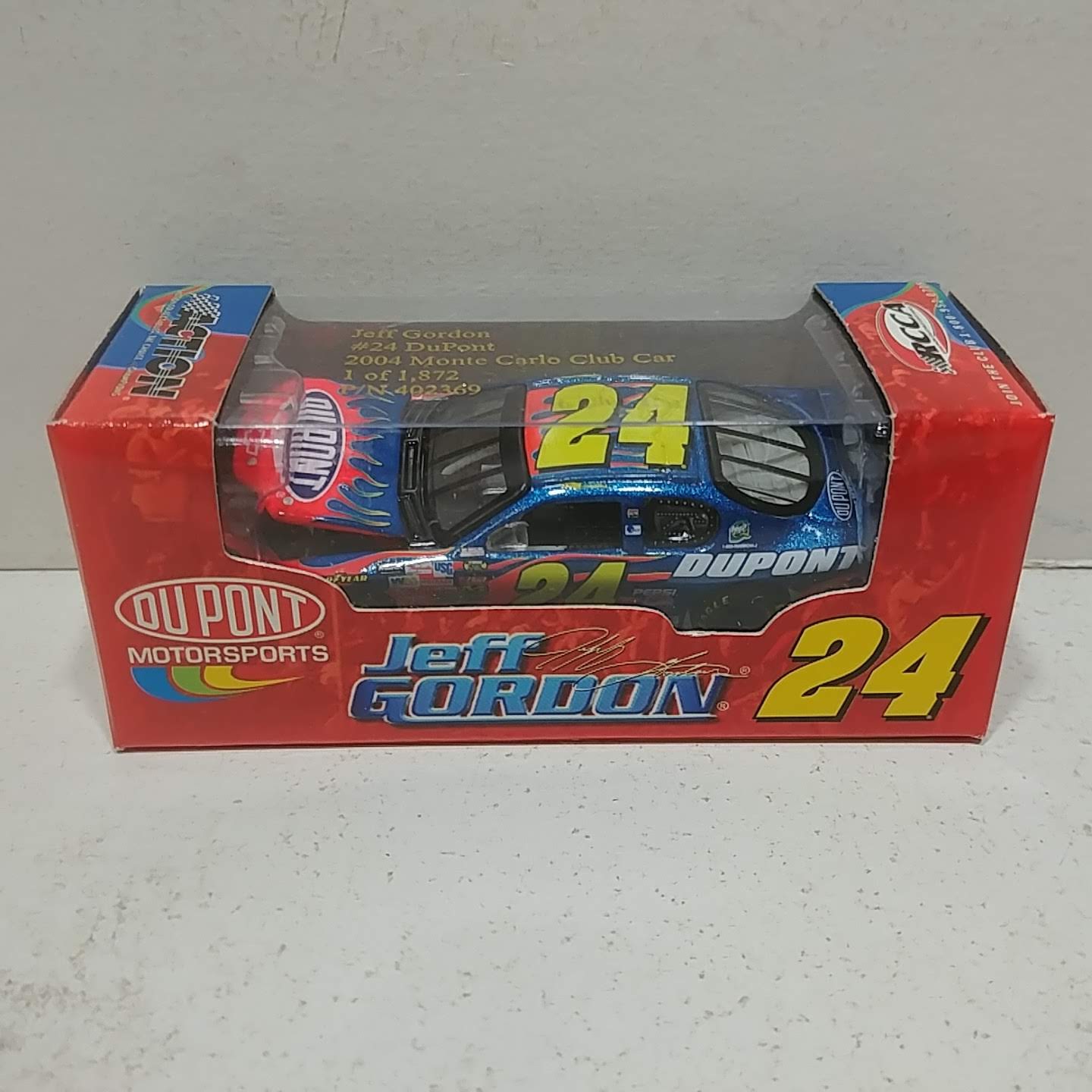 2004 Jeff Gordon 1/64th DuPont RCCA hood open Monte Carlo