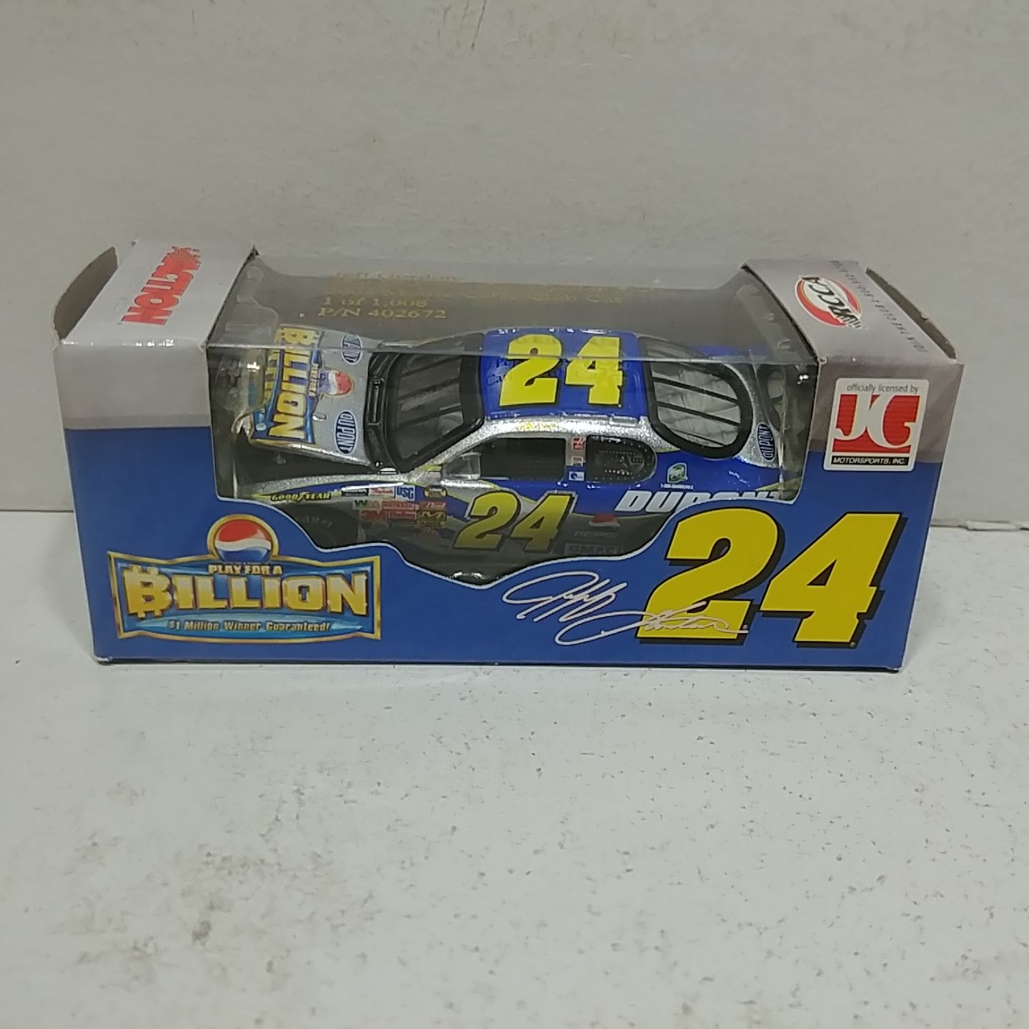 2004 Jeff Gordon 1/64th Dupont "Pepsi Billion Dollar" RCCA hood open Monte Carlo