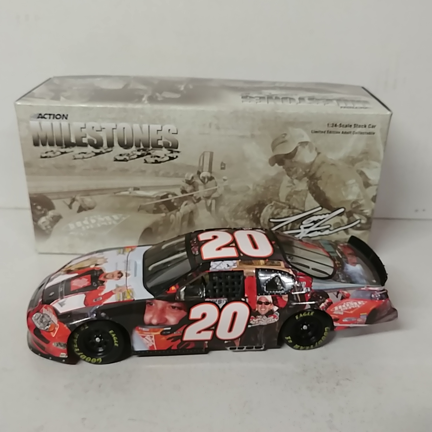 2005 Tony Stewart 1/24th Milestones "Two Time Champion" AP+ car