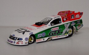 ..2006 John Force 1/24th Castrol GTX 