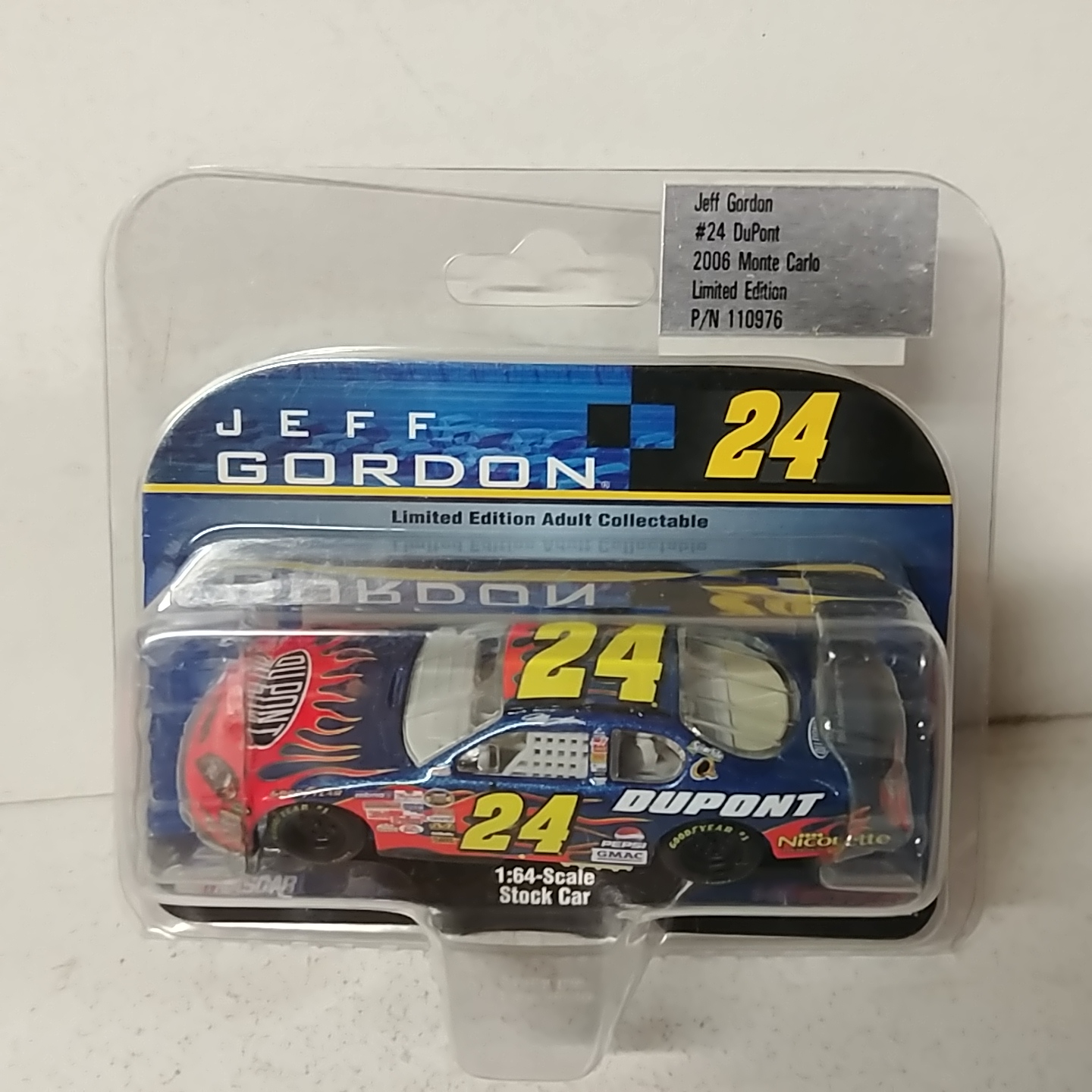 2006 Jeff Gordon 1/64th Dupont AP Monte Carlo