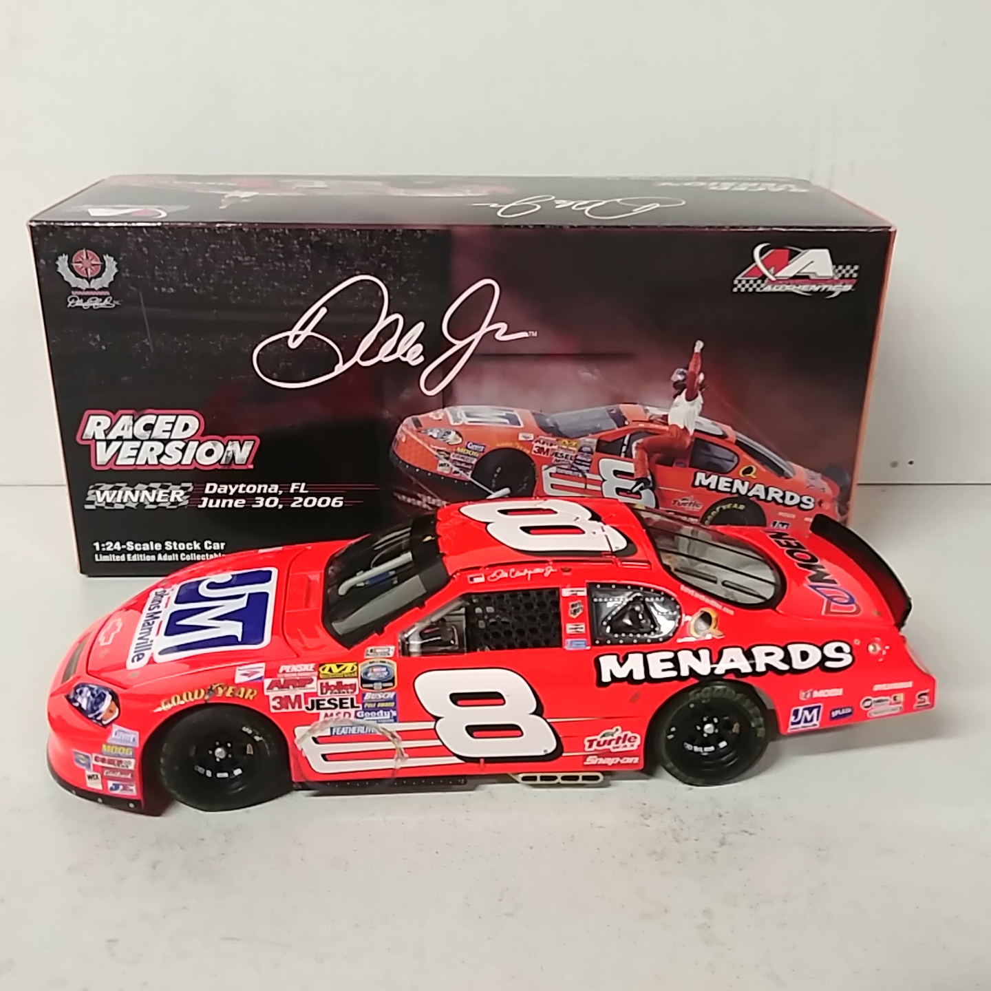 2006 Dale Earnhardt Jr 1/24th Menards "Daytona Win""Busch Series" c/w car