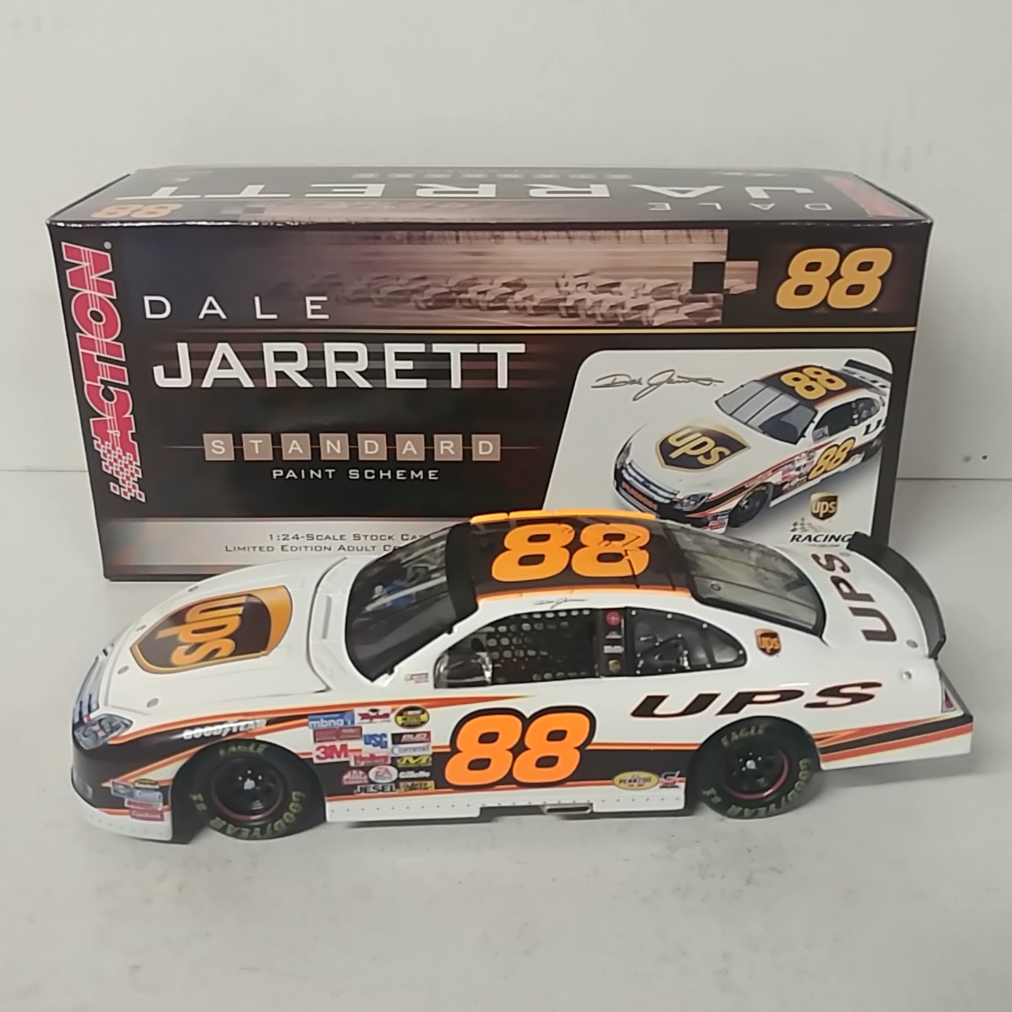 2006 Dale Jarrett 1/24th UPS Ford Fusion