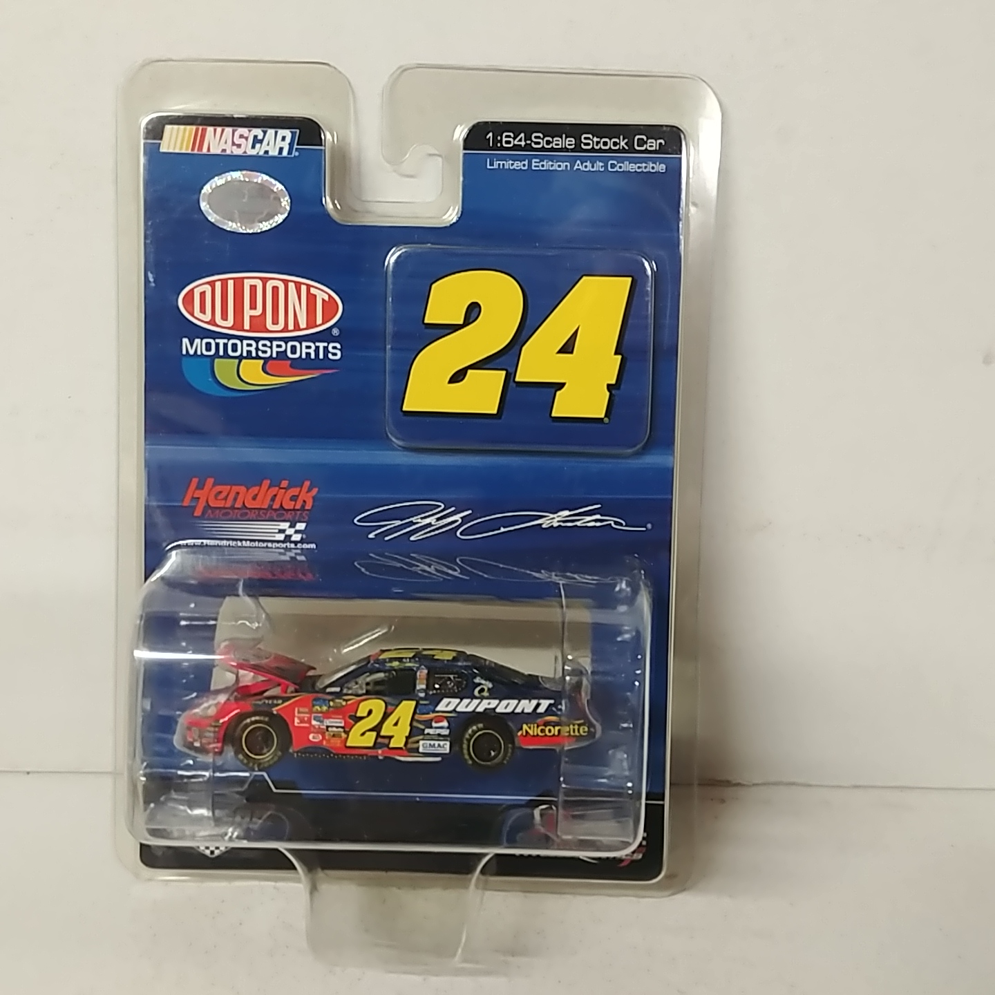 2007 Jeff Gordon 1/64th Dupont "Dealer Select" hood open Monte Carlo SS