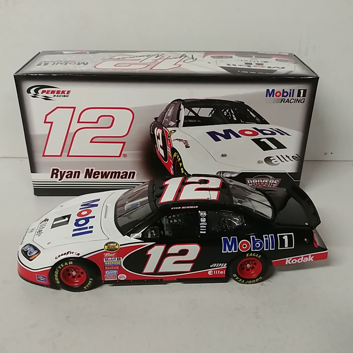 2007 Ryan Newman 1/24th Mobil1 Dodge Charger