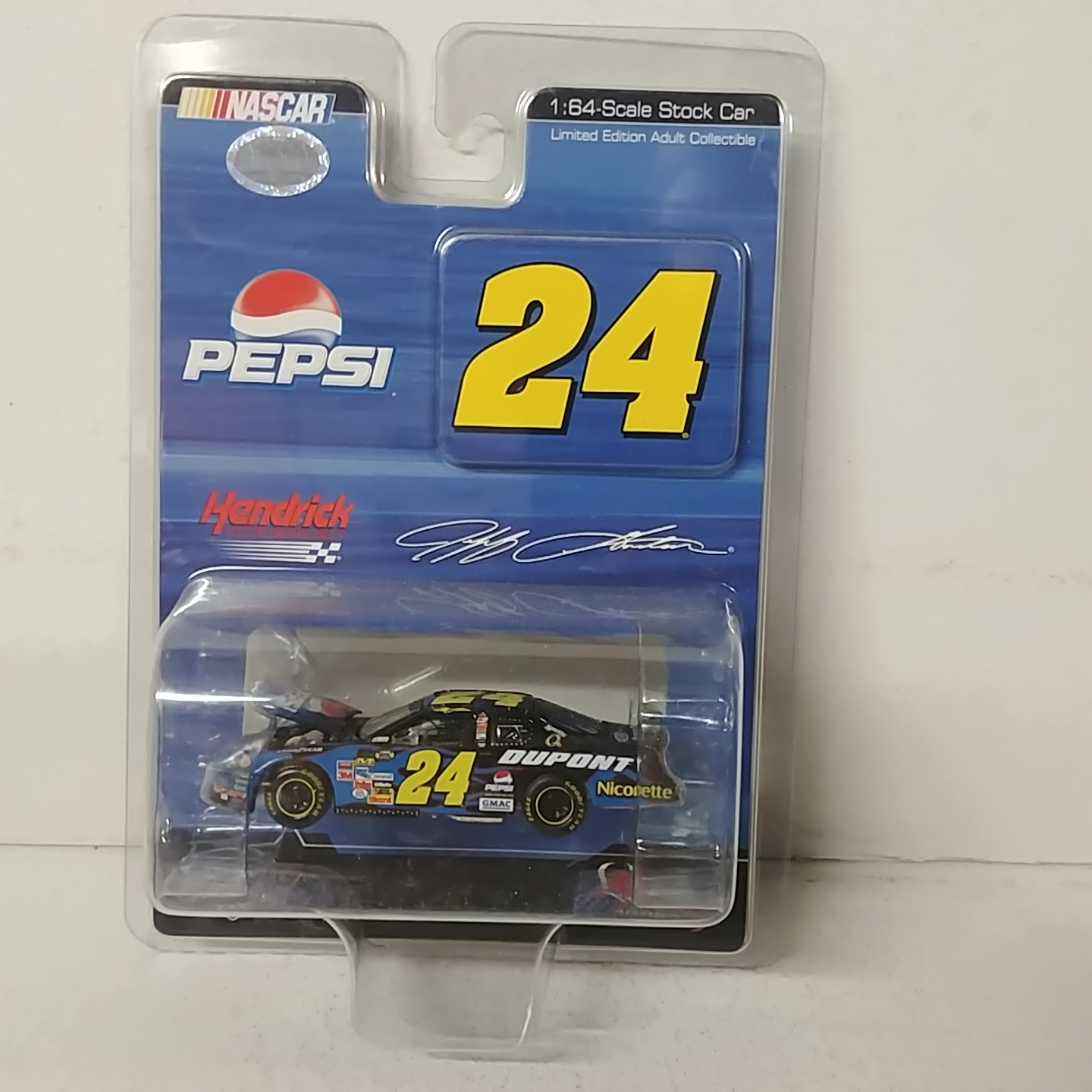 2007 Jeff Gordon 1/64th Dupont "Pepsi" "Dealer Select" hood open Monte Carlo_SS