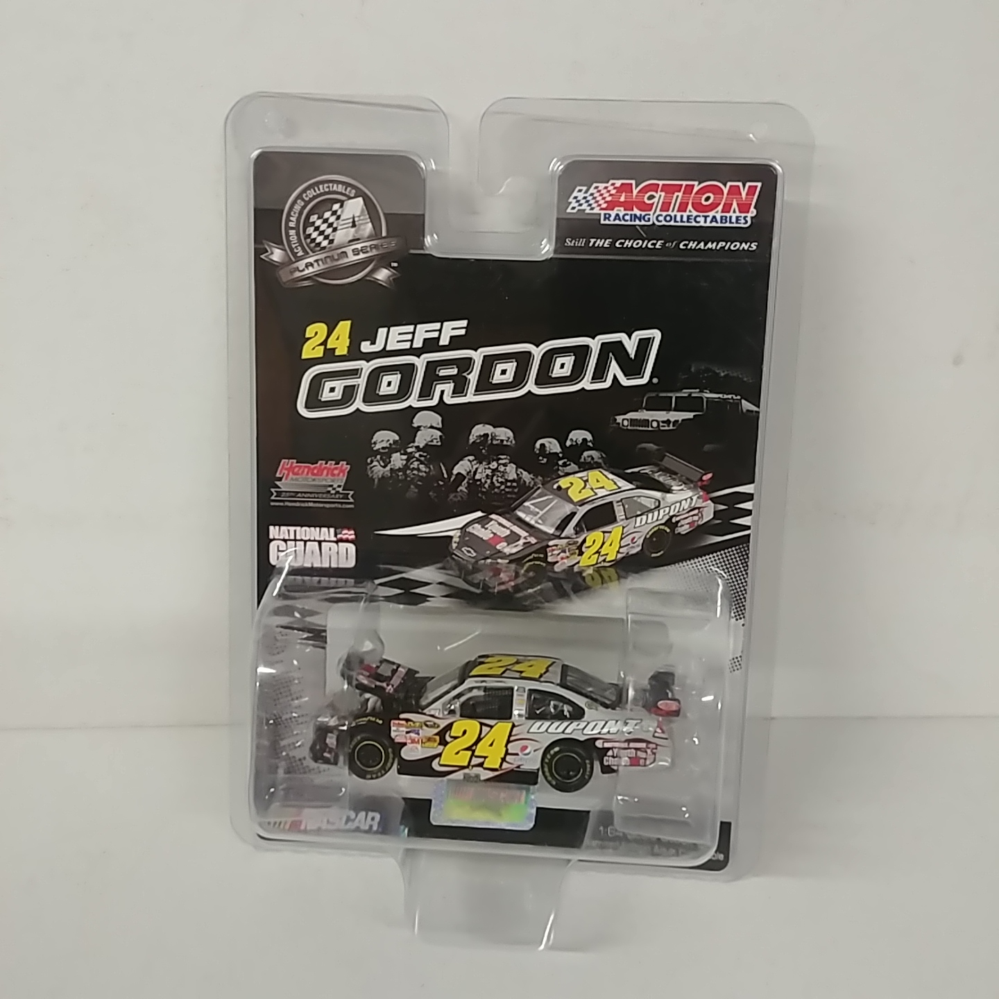 2009 Jeff Gordon 1/64th Dupont/National Guard Hood Open car