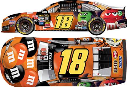 2014 Kyle Busch 1/64th M&Ms "Halloween" Pitstop Series car