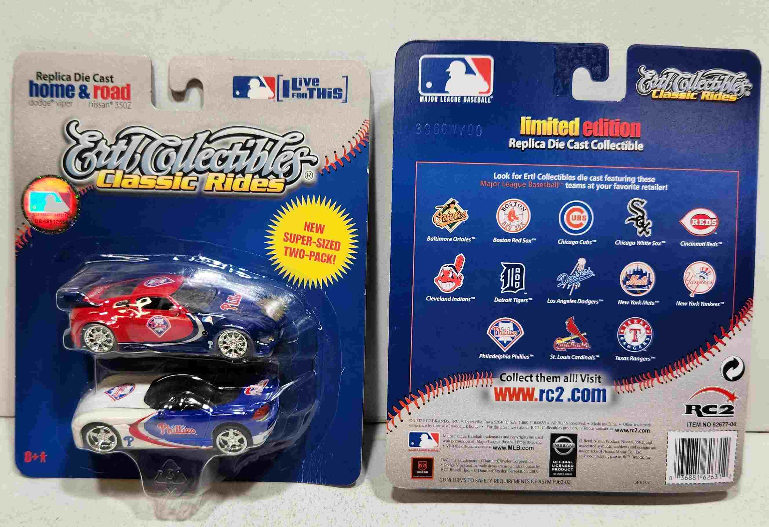 2007 Philadelphia Phillies 1/64th Home & Road 2 car set Dodge Viper Nissan 350Z by Ertl