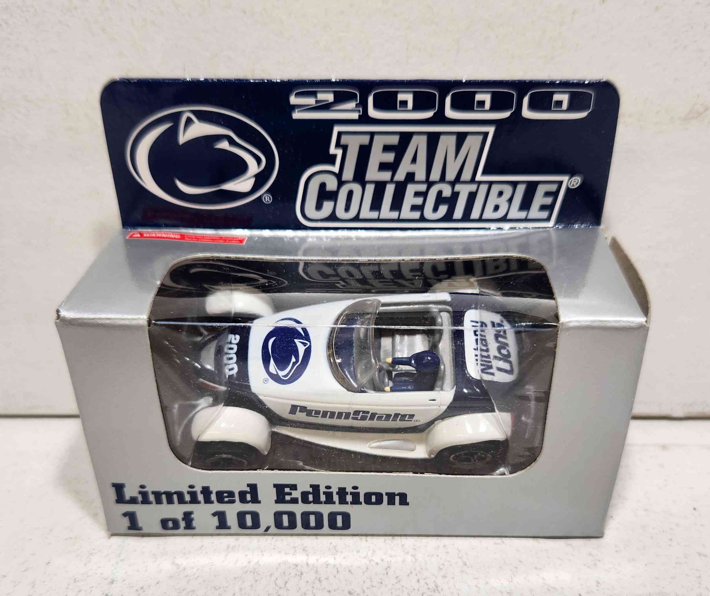 2000 Penn State Nittany Lions 1/64th Plymouth Prowler