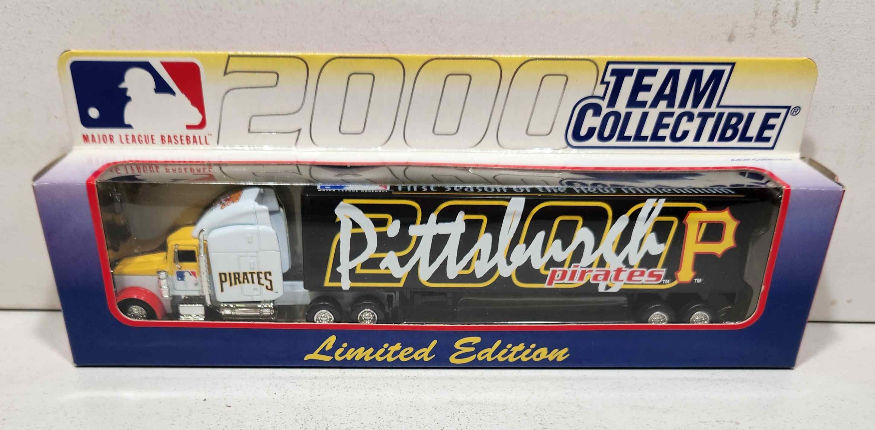 2000 Pittsburgh Pirates 1/80th Transporter