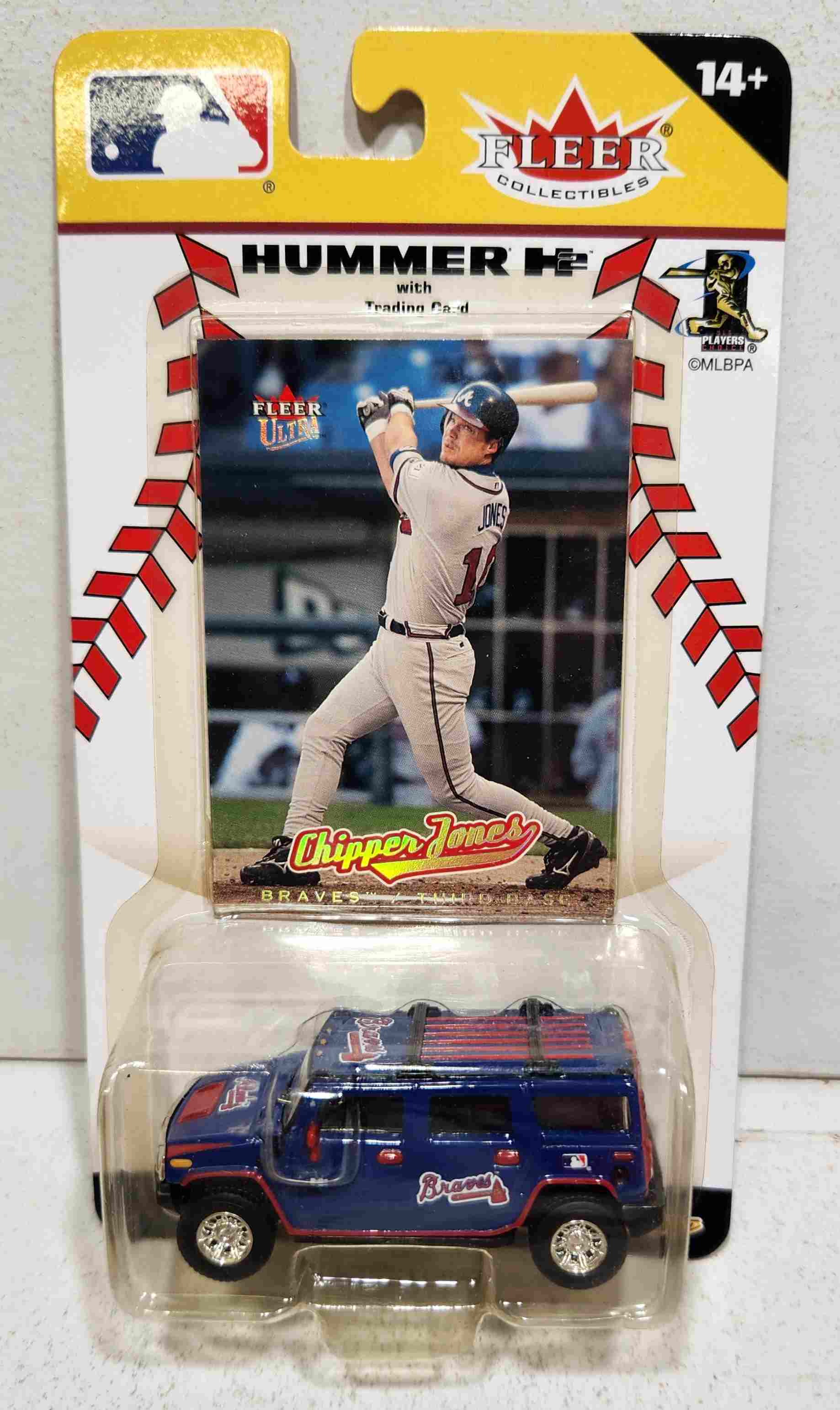 2005 Atlanta Braves 1/64th Hummer with Chipper Jones trading card