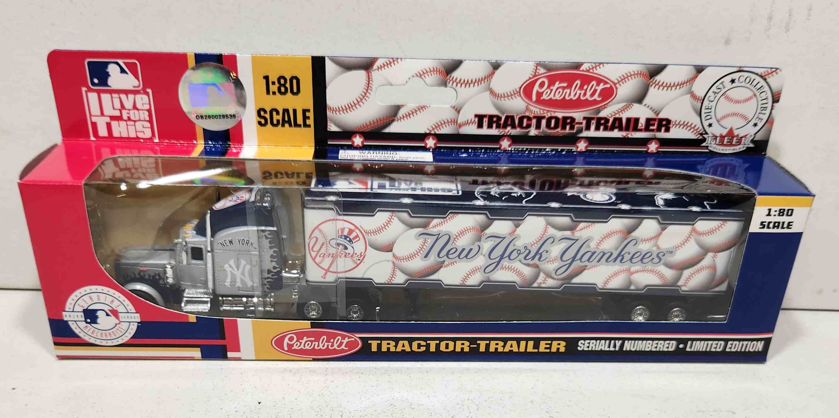 2005 New York Yankees 1/80th Transporter