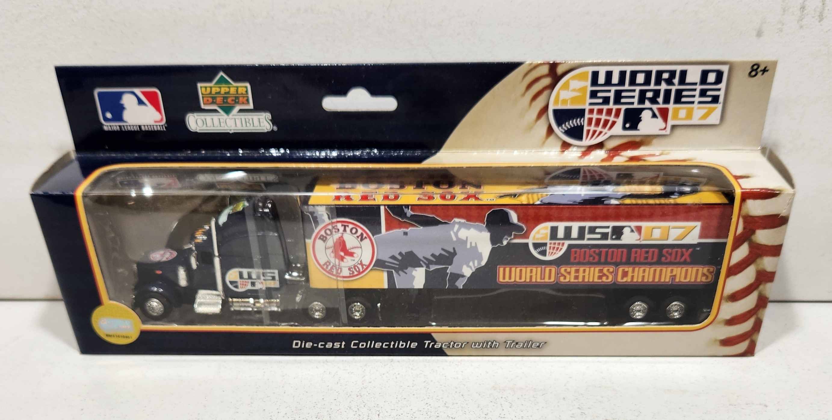 2007 Boston Red Sox 1/80th "World Series Champions" Transporter