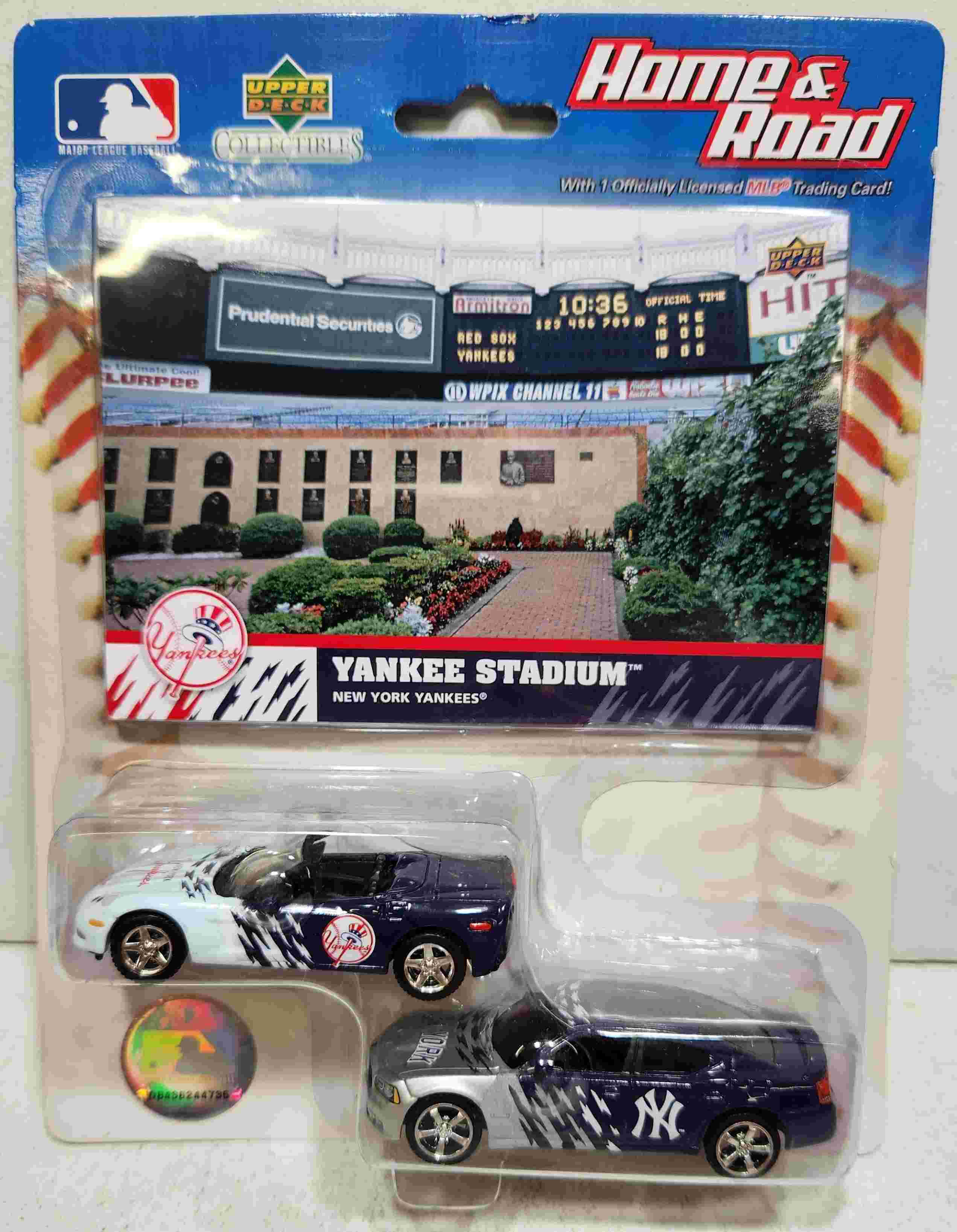 2008 NY Yankees 1/64th Home and Road Dodge Charger SRT and Corvette