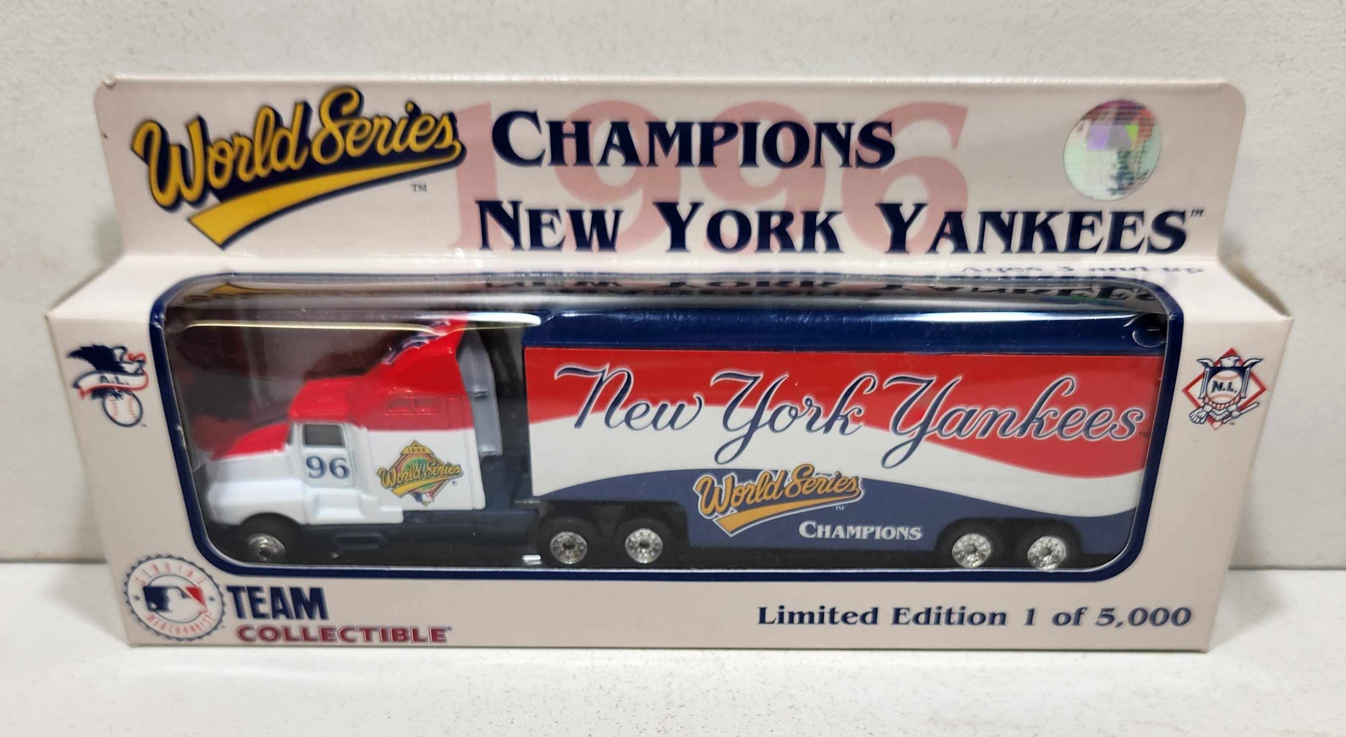 1996 New York Yankees 1/80th "World Series Champions" Transporter