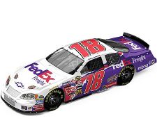 2005 Bobby Labonte 1/24th Fed Ex Freight c/w Monte Carlo