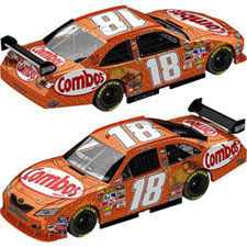 2009 Kyle Busch 1/64th Combos Pitstop Series car