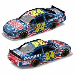 2010 Jeff Gordon 1/64th Dupont "Honor Our Soldiers" Pitstop Series Impala