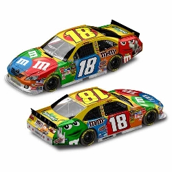 2011 Kyle Busch 1/64th M&M's Pitstop Series car