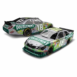 2012 Kyle Busch 1/64th Double Mint Pitstop Series car
